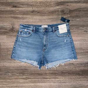 Abercrombie & Fitch Mom Short